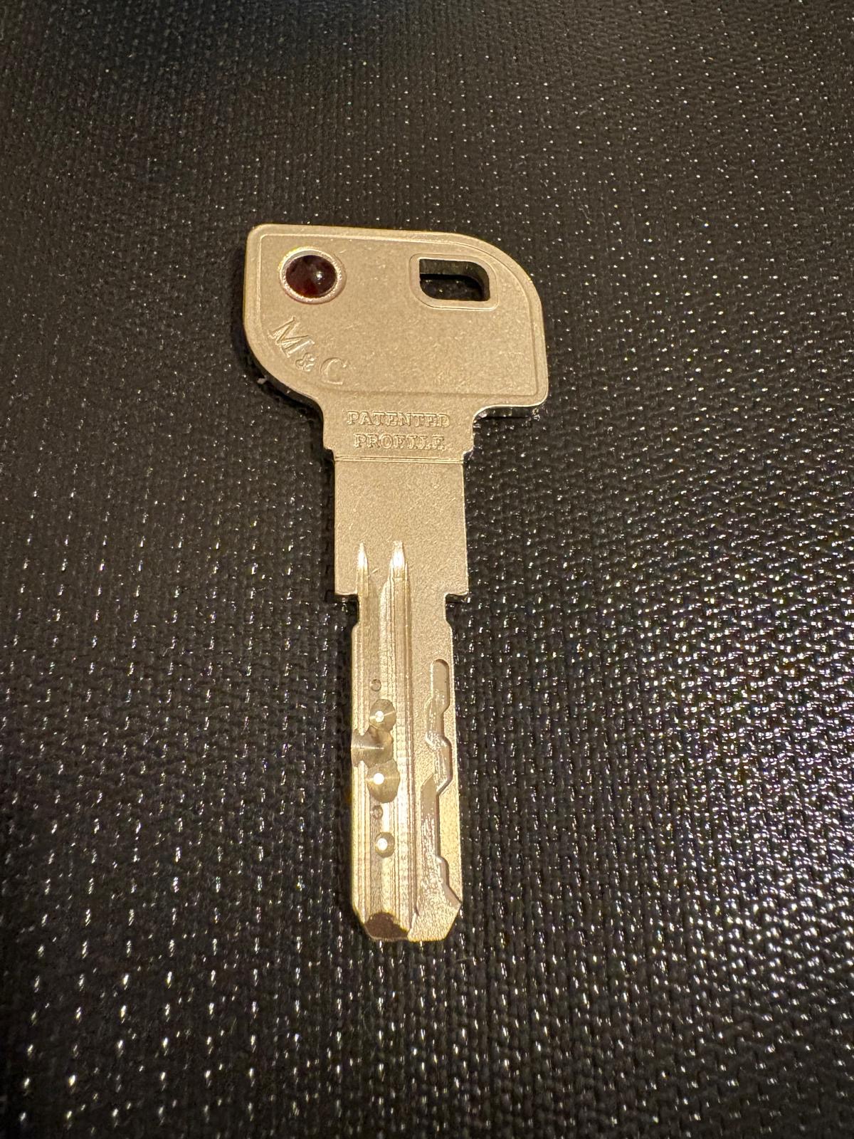 Cerrajeros Valladolid Sandoval - Urgencias 24 Horas 13 275ba97a 84ea 47a6 b644 049f509d7929